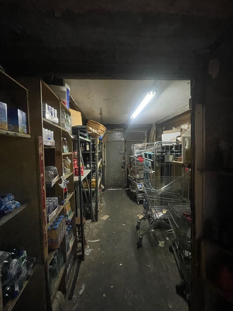 Vente Commerce St Ouen 93400 Les Puces - ANTIQUAIRE