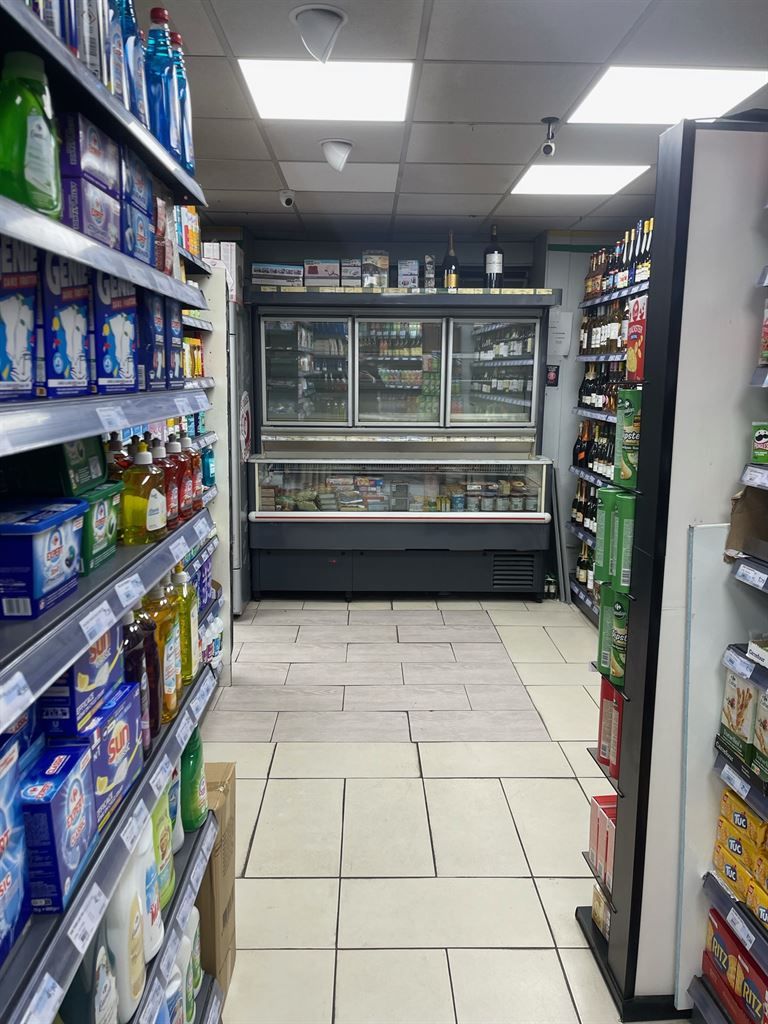 Vente Commerce St Ouen 93400 Les Puces - ANTIQUAIRE