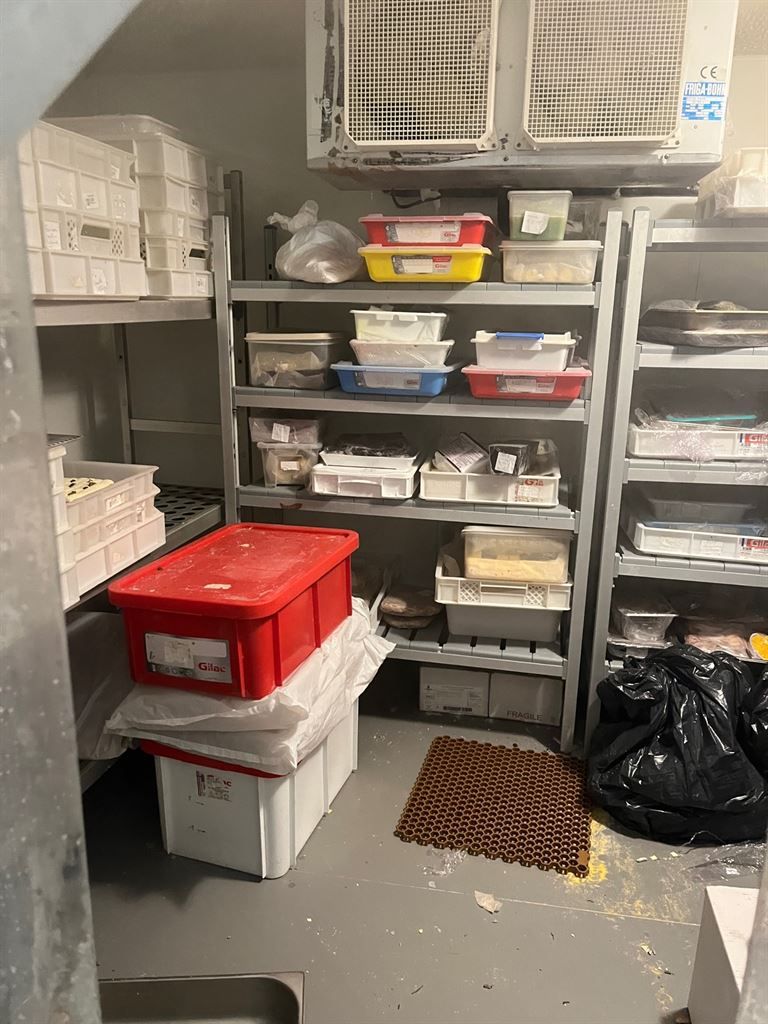 Location Commerce Paris 7 75007